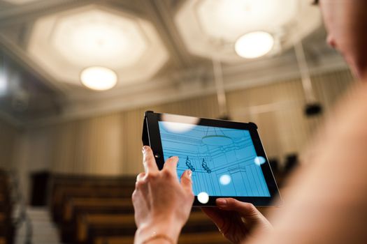 Czech Theater's Digital Leap: Innovation Amidst Pandemic Challenges